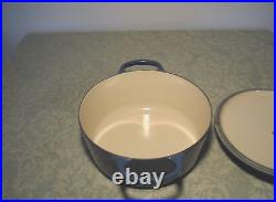 Le Creuset Cast Iron Enamel 5 1/2-Qt Round covered Dutch Oven #26 Dk Blue Clean