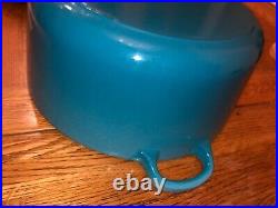 Le Creuset Cast Iron Round Casserole Pot Large In Teal 28cm 6.7L