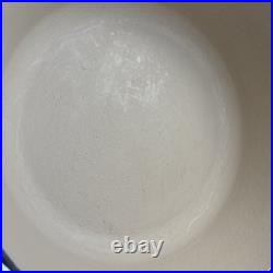 Le Creuset Cocotte Ronde 22 Enameled Cast Iron Dutch Oven Purple 3.5 Qt France