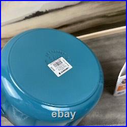 Le Creuset Enameled Cast Iron Signature Round Dutch Oven 5 1/2 qt. Caribbean OB