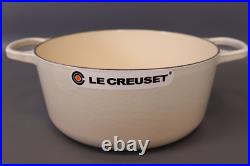 Le Creuset Enameled Cast Iron Signature Round Dutch Oven, 5.5 qt, Meringue