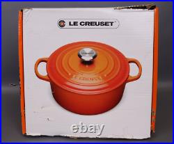 Le Creuset Enameled Cast Iron Signature Round Dutch Oven, 5.5 qt, Meringue