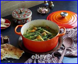 Le Creuset Enameled Cast Iron Signature Round Dutch Oven withLid 5-1/2 Quart Flame
