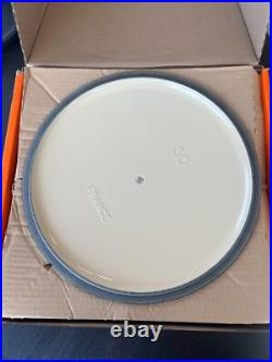 Le Creuset Enameled Cast Iron Signature Round Wide Dutch Oven, 6.75 qt, Licorice