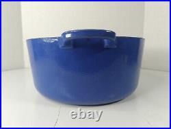 Le Creuset France #28 7.25 Qt Cobalt Blue Cast Iron Round Dutch Oven EUC LOOK