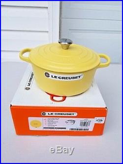 Le Creuset France Cast Iron Round Dutch Oven 3.5 Quart Matte Mimosa Yellow NIB