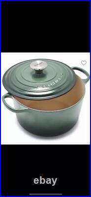 Le Creuset NEW 5.5Qt Round Dutch Oven Enameled Cast Iron -Artichoke