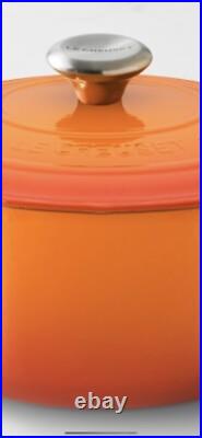 Le Creuset NEW5.5QtSignature Round Dutch Oven Cast Iron -Flame Color