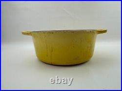 Le Creuset No. 28 Round Dutch Oven Yellow 7 1/4 Quart With Lid 7.25 Cast Iron