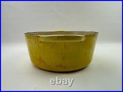 Le Creuset No. 28 Round Dutch Oven Yellow 7 1/4 Quart With Lid 7.25 Cast Iron