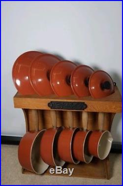 Le Creuset Pan Set Cast Iron Saucepans Pots Wooden Display Rack all hobs