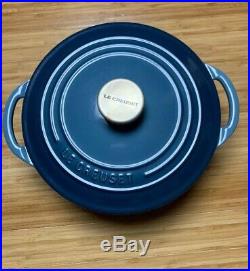 Le Creuset Round Cast Iron Signature 3.5 Quart Dutch Oven #22 Marseille Blue
