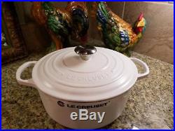 Le Creuset SIGNATURE Cast Iron ROUND Dutch Oven 5.5 (5 1/2 Qt) MATTE WHITE