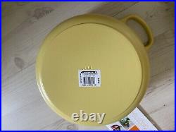 Le Creuset SIGNATURE Matte Mimosa Yellow Dutch Oven 5.5 Qt 5 1/2 RARE Cast Iron