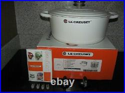 Le Creuset Shiny White 7-1/4 Qt, #28, Round Dutch Oven, Cast Iron Signature NEW