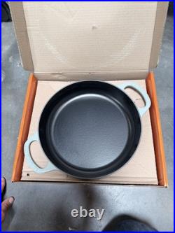 Le Creuset Signature Cast Iron 11-Inch Everyday Pan with Glass Lid, Flame NEW