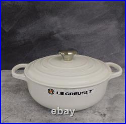 Le Creuset Signature Cast Iron 3.5 Quart Sauteuse, White New