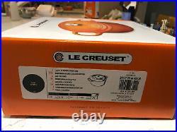 Le Creuset Signature Cast Iron 5.5 Quart Round Dutch Oven, Shiny Oyster NEW