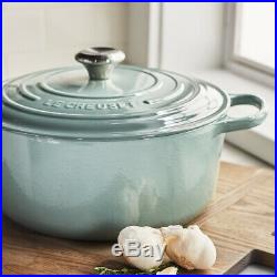 Le Creuset Signature Cast-Iron 7.25 Qu French (Dutch) Oven Carribean Teal