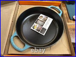 Le Creuset Signature Cast Iron Everyday 11 Pan Caribbean Teal NEW (Damage Box)