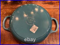 Le Creuset Signature Cast Iron Everyday 11 Pan Caribbean Teal NEW (Damage Box)