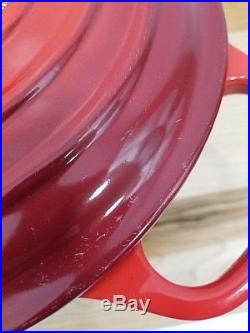 Le Creuset Signature Cast Iron Round Dutch Oven 4.5 Quart Cherry Red Tartan NEW