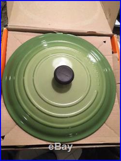 Le Creuset Signature Enameled Cast Iron 13.25 Qt Round French Oven, Palm Green