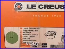 Le Creuset Signature Enameled Cast Iron 13.25 Qt Round French Oven, Palm Green