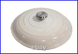 Le Creuset Signature Enameled Cast Iron 3.5-Qt. Braiser / Meringue / see picture