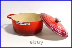 Le Creuset Signature Enameled Cast Iron 5.5Qt. Round Dutch Oven