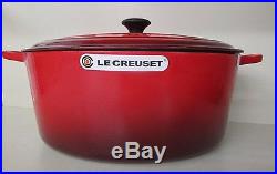 Le Creuset Signature Enameled Cast-Iron Oval French (Dutch) Oven, 15-1/2-Quart