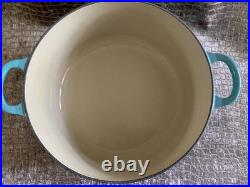 Le Creuset Signature Enameled Cast Iron Round Dutch Oven-5½qt #26 Caribbean