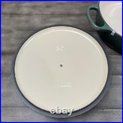 Le Creuset Signature Enameled Cast Iron Round Wide Dutch Oven 6 3/4-Qt Artichaut