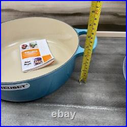 Le Creuset Signature Enameled Cast Iron Round Wide Dutch Oven 6 3/4-Qt Caribbean