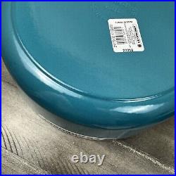 Le Creuset Signature Enameled Cast Iron Round Wide Dutch Oven 6 3/4-Qt Caribbean