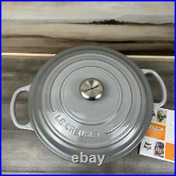 Le Creuset Signature Enameled Cast Iron Round Wide Dutch Oven 6 3/4-Qt Gray OB