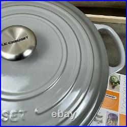 Le Creuset Signature Enameled Cast Iron Round Wide Dutch Oven 6 3/4-Qt Gray OB