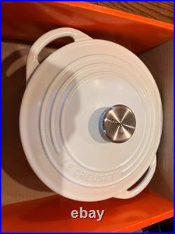 Le Creuset Signature Round Dutch Oven 3.5 Qt 22cm White Enameled Cast Iron NEW