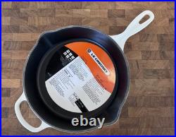 Le Creuset Skillet 10 1/4 26 cm Cast Iron Skillet, MATTE WHITE Color