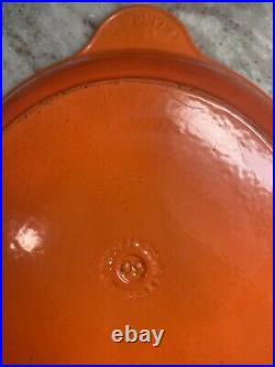 Le Creuset Skillet 12 #30 Cast Iron Double Spout Fry Pan France Orange Red R36