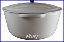 Le Creuset White Enameled Cast Iron Dutch Oven 5.5 Qt with Lid Classic Cookware