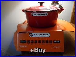 Le Creuset cherry red round large casserole/dutch oven 7.25 qt cast iron NIB