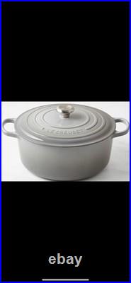 LeCreuset NEW5.5QtSignature Round Dutch Oven, French Grey. FreeShipping