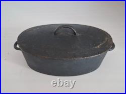 Little Cast iron Roaster Cooking pot Puppet kitchen mold antique rare