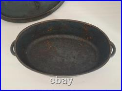 Little Cast iron Roaster Cooking pot Puppet kitchen mold antique rare