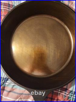 Lodge 12sk cast iron skillet Polished Smooth And Slick