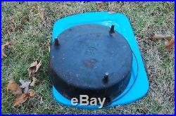 Lodge 16 Cast Iron Camp Oven discontinued dutch