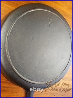 Lodge #7 Vintage Restored Cast Iron Skillet 3-Notch Logo