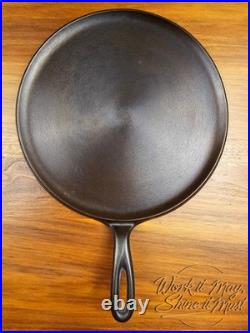 Lodge #9 Vintage Restored Cast Iron Griddle MBO