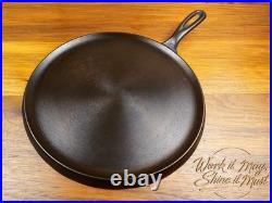 Lodge #9 Vintage Restored Cast Iron Griddle MBO